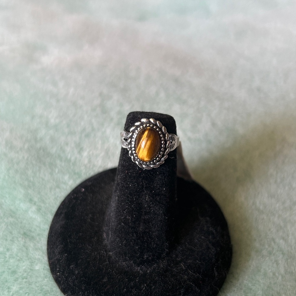 🍓UNCAS VINTAGE STERLING SILVER TIGERS EYE RING